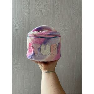 OMG Gwen Fuzzy Storage Bin – STUFF